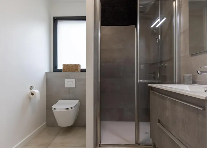 Le Calypso B01 - Climatise Avec Vue Daire *