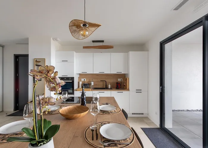 Le Calypso B01 - Climatise Avec Vue דירה *